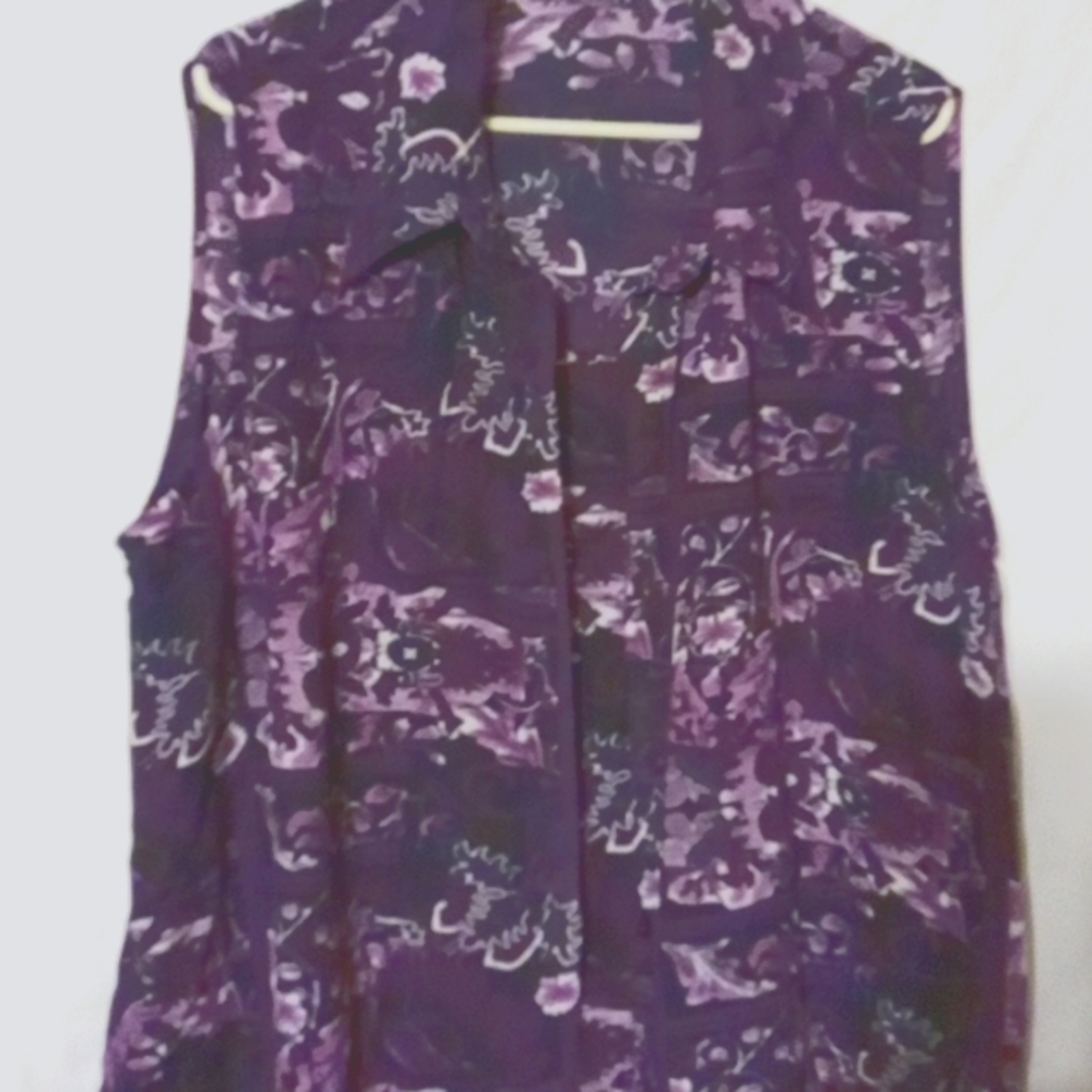 Ladies blouse Short sleeves. Blouse with attached tank top 22w Maroon color